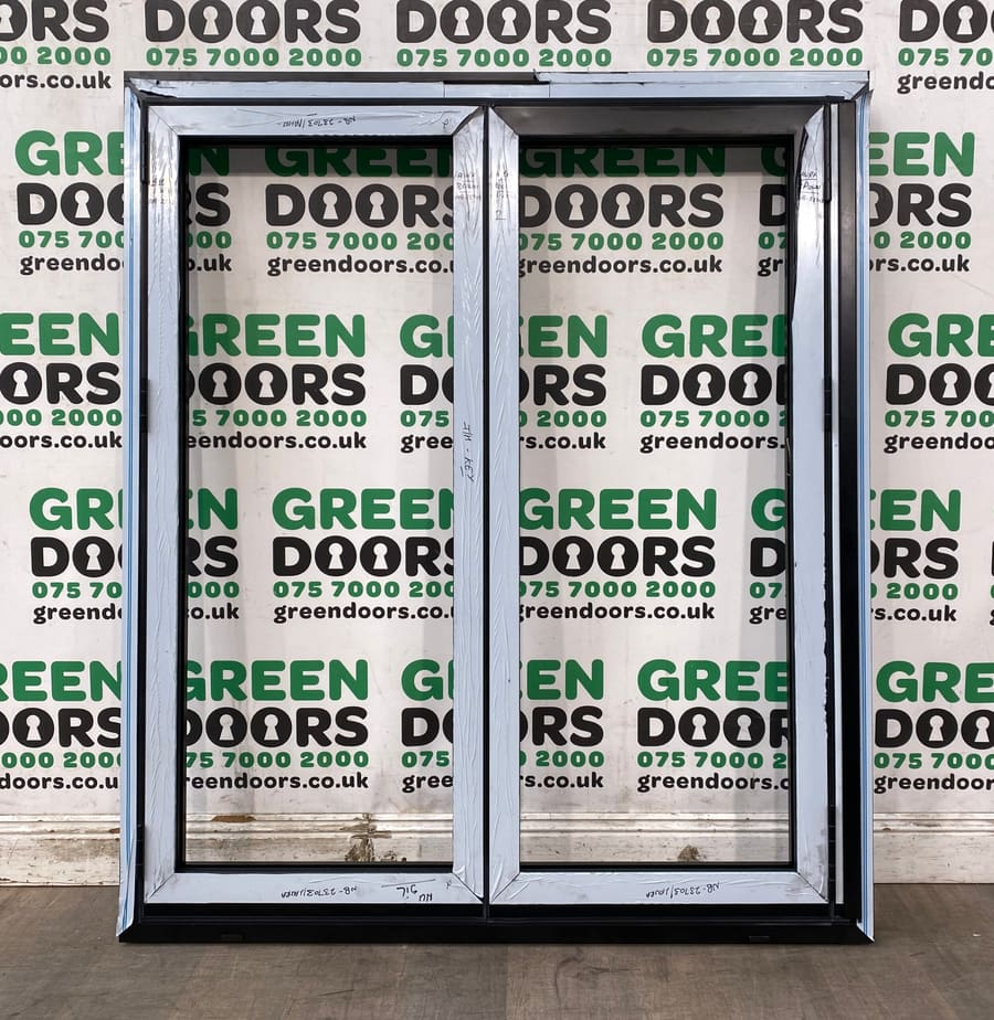 Black Aluminium Bi-folding doors